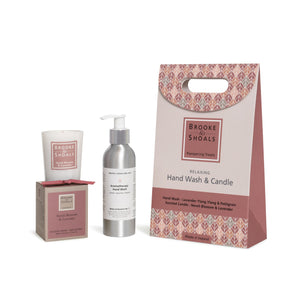 Hand wash and candle pampering gift set