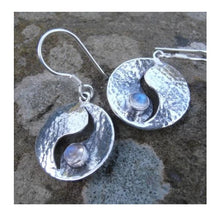 Load image into Gallery viewer, Moonstone Earrings
